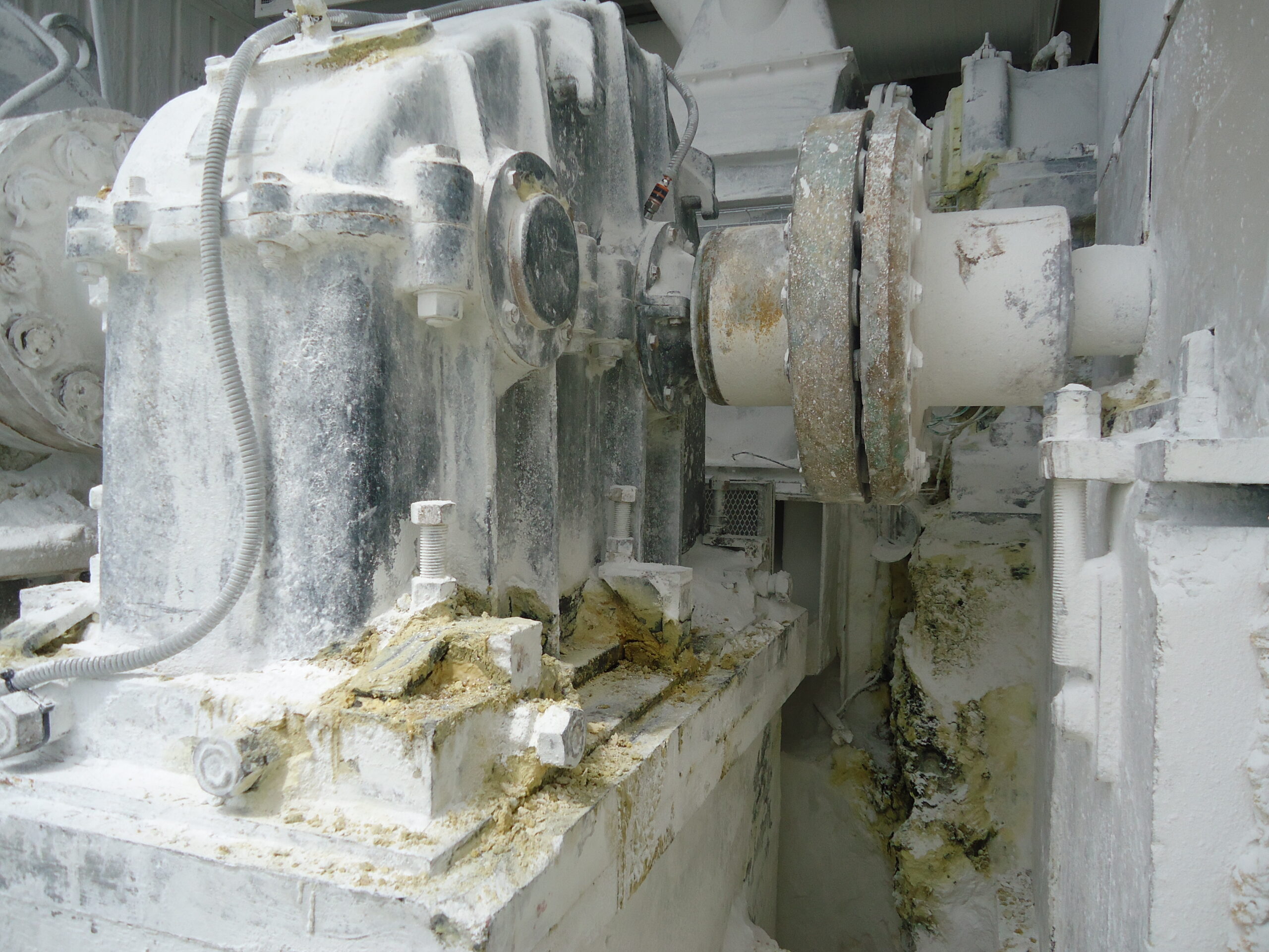 Ancien reducteur de vitesse CMD +40ans avant remplacement par le reducteur merger